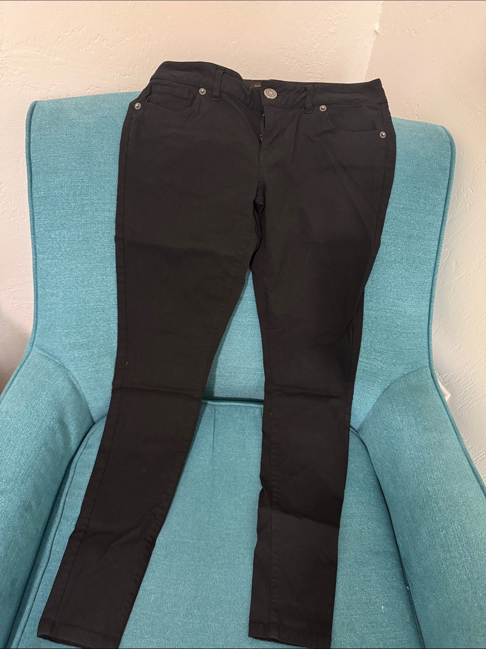 The Limited Black Skinny Stretch Pants size 0